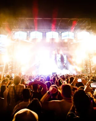 Outlaw Festival: Willie Nelson, Avett Brothers & Lukas Nelson